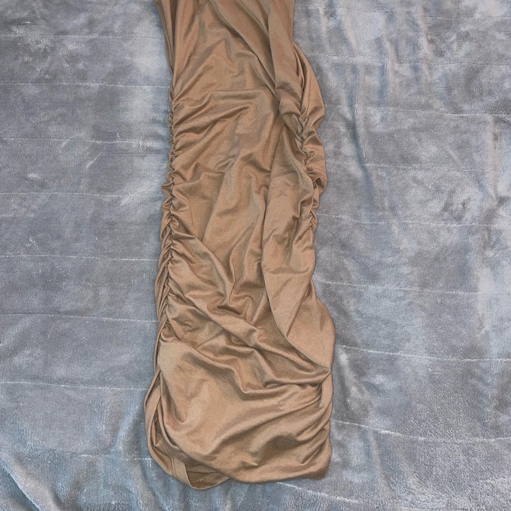 Poplar 21 Tan scrunched sides dress